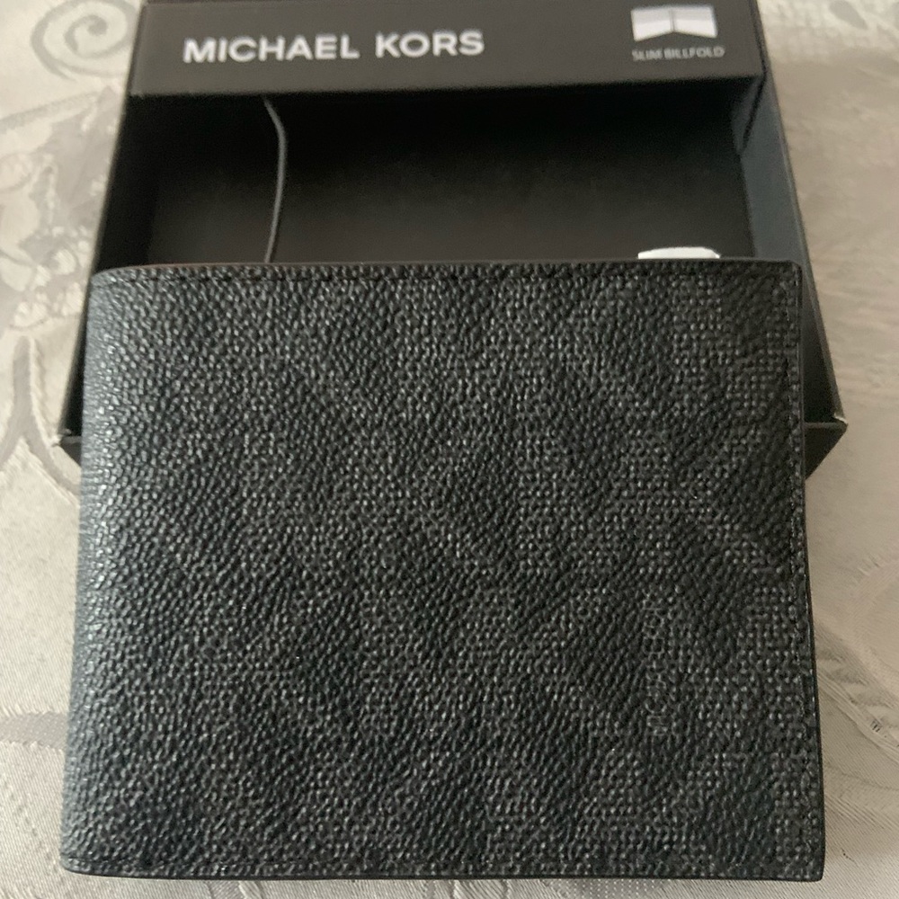 MICHAEL KORS MEN LEATHER JET SET SLIM WALLET BIFOLD NEW